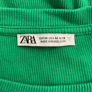 Zara Green Ribbed Ruffle Sleeve Bodycon Mini Dress Size M Preppy‎ Spring thumbnail 2