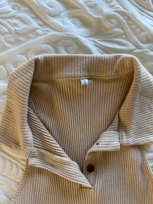 Shein Top Crop thumbnail 2