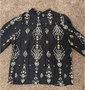 Atzbranding Boho Floral Long Sleeve Blouse Black thumbnail 5