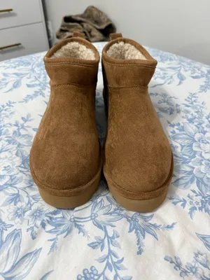 Madden Girl Platform Boots thumbnail 2