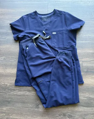 FIGS Jogger Scrub Set  thumbnail 1