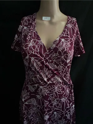 Fortune & Ivy Women’s Purple & White Floral Wrap Maxi Dress Petite Small thumbnail 8