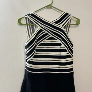Anthropologie Maeve NWT Black White Crosswise Flare Bandage Dress‎ Size 2 thumbnail 4