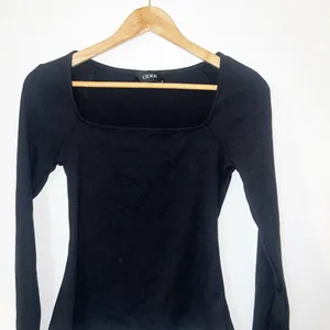 Cider women’s black ribbed waist length square neck long sleeve top thumbnail 2