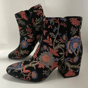 Target Women's Colorful Embroidered Floral Ankle Zip Bootie Boots Size 10 thumbnail 4