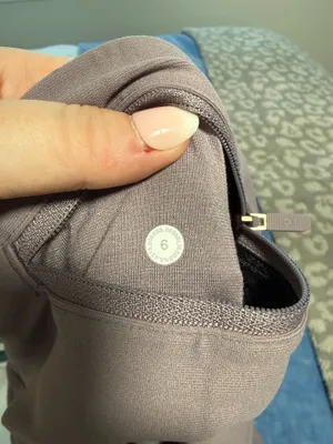 Lululemon leggings  thumbnail 8
