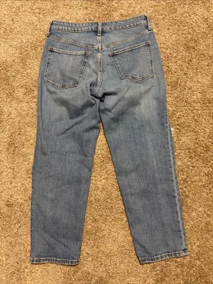 Old Navy Women's High Rise OG Straight Ripped Denim‎ Jeans Size 6 Short thumbnail 6
