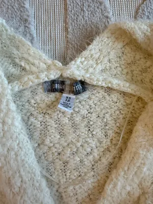 Cardigan thumbnail 3