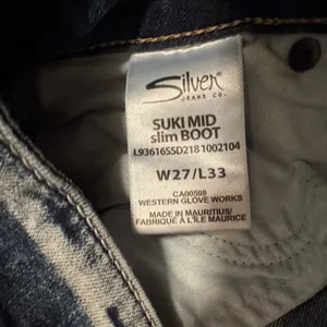 Silver Jeans SUKI Mid Slim Bootcut Women's Jeans thumbnail 6