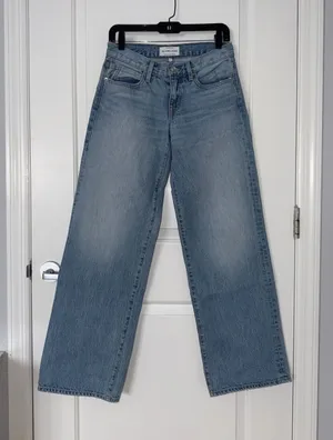 SLVRLAKE Low-Rise Wide-Leg Jeans thumbnail 1