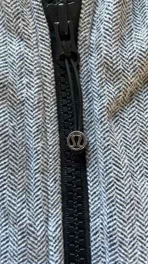 Lululemon Define Jacket thumbnail 2