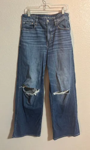 American Eagle Jeans thumbnail 1