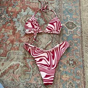 SheIn Triangle Bikini Set Wavy Print thumbnail 3