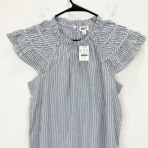 J.Crew Striped Flutter Sleeve Top Blouse Cotton White Blue Preppy Medium NWT thumbnail 4