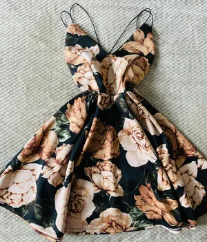 Q fashion Floral Dress thumbnail 1