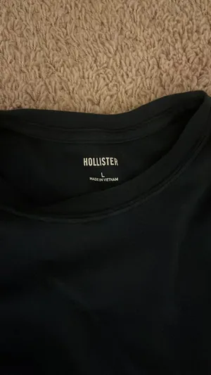 Hollister top  thumbnail 2