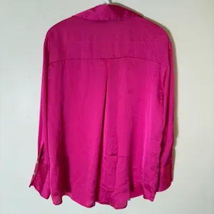 Zara Button Down Shirt Size Small Fuchsia Pink Satin Long Sleeve Blouse thumbnail 7