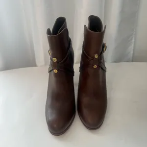 Tory Burch Brown Leather Ankle Boots thumbnail 5