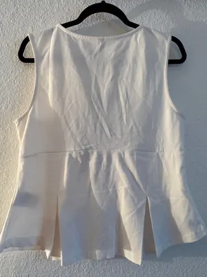 Classic and flattering Pilcro by Anthropologie sleeveless zip-front peplum top thumbnail 6