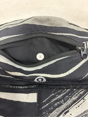 lululemon athletica Black & White Marble-Print Leggings Size 8 thumbnail 7