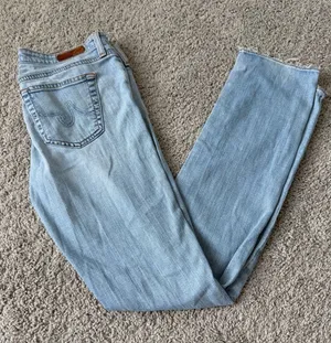 AG Adriano Goldschmied The Stevie Light Wash Slim Straight Size 28 thumbnail 1