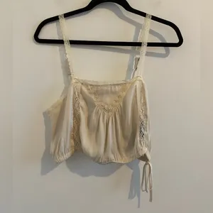 Urban Outfitters Cream Lace Trim Cropped Camisole Size Small thumbnail 5