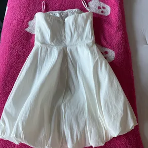 Lulu's Elegant White Dress thumbnail 3