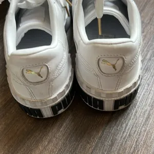 Puma White Sneakers thumbnail 4