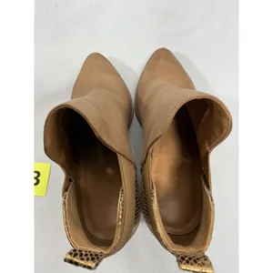 Womans Excellent Slip On Ankle Booties Size 6 Tan Block Heel Pointed Toe thumbnail 5