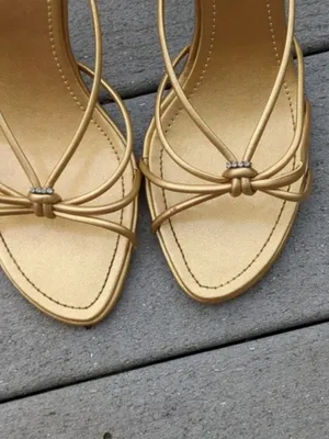 Delicious Open Toe Strappy Heel Sandals Gold Size 9 thumbnail 3