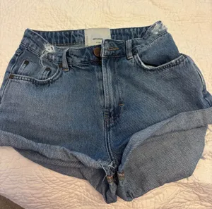 One Teaspoon Shorts Denim thumbnail 1