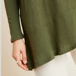 NWT Anthropologie Paula seamed Asymmetrical Tee M thumbnail 4