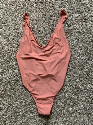 Aerie NWOT Rust One Piece Ruffle Swimsuit XL thumbnail 3