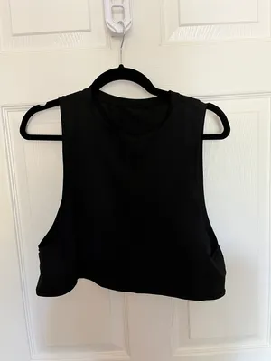 Lululemon Cropped Tank thumbnail 3