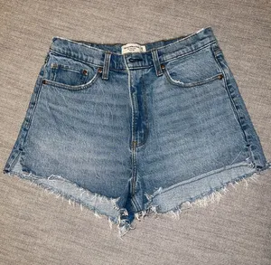 Abercrombie & Fitch Black Distressed High-Rise Denim Shorts 90s relaxed cutoff 8 thumbnail 1