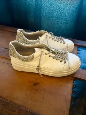 Yellow Box White Platform Sneaker with Sparkle Heel thumbnail 4