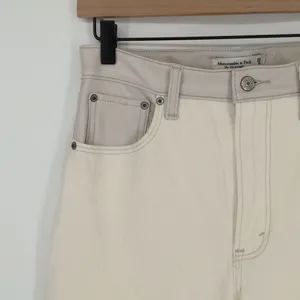 Abercrombie & Fitch Women's 90s Straight Ultra High Rise Cream Faux Leather Jean thumbnail 6