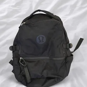 Black Lululemon backpack thumbnail 1