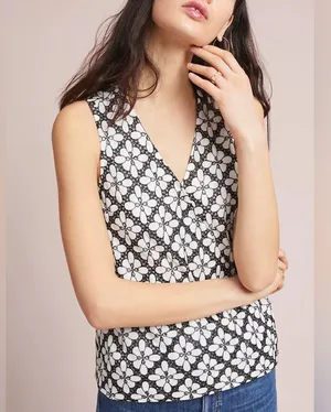 Maeve by Anthropologie Coralie Wrap Top black and white size 6 thumbnail 1