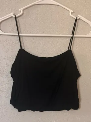 Amazon black cropped tank thumbnail 1