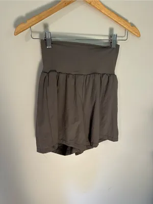 Halara SoftlyZero™ Airy Super High Waisted 2-in-1 InstantCool Yoga shorts thumbnail 3