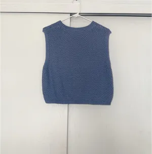 Double Zero purple sweater vest thumbnail 3