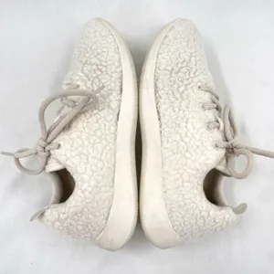 Allbirds Wool Sneakers Runner Fluffs White Merino Wool Athletic Shoes US Size 9 thumbnail 4
