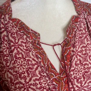 AKEMI + Kin ANTHRO Women's Humboldt Tunic Top Boho Red Floral Tasseled Medium thumbnail 13