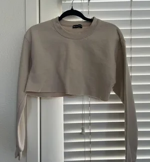 Cropped Sweater thumbnail 1