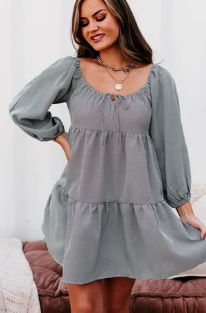 Carly Jean Los Angeles CJLA Isadora On Off Shoulder Tiered Front Tie Dress L thumbnail 1