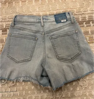 Pants Store Shorts thumbnail 3