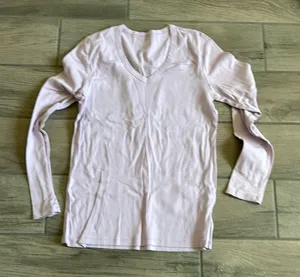 Gap light lavender long sleeve top thumbnail 1