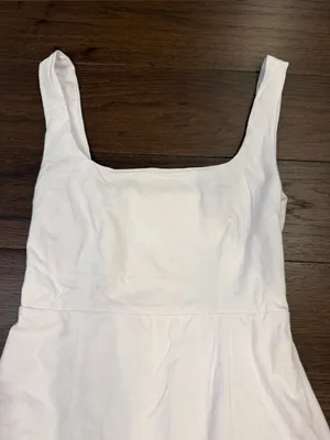 Showpo. White Hughes Mini Dress Size 4 NWT - C27-150 thumbnail 4
