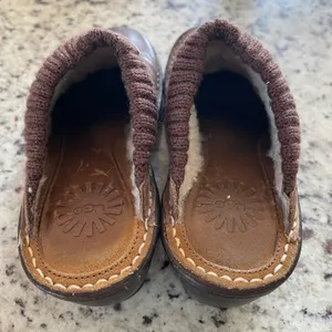 UGG 3085 Wedge Clogs Women 6 Brown Leather Knit Collar Gorpcore Sheepskin Mules thumbnail 4